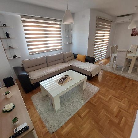 Apartment Gelic Family Kumanovo Exteriör bild