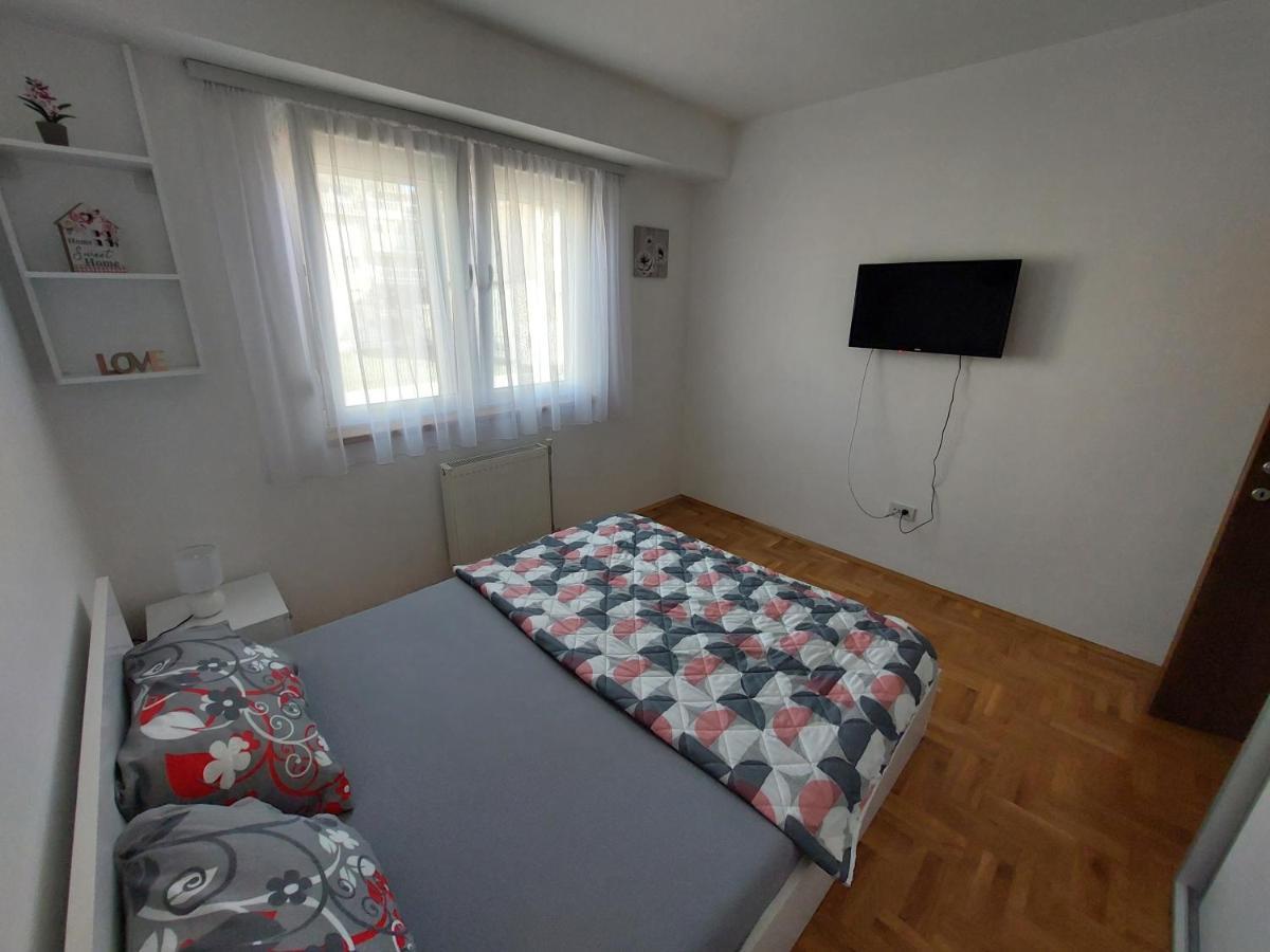 Apartment Gelic Family Kumanovo Exteriör bild