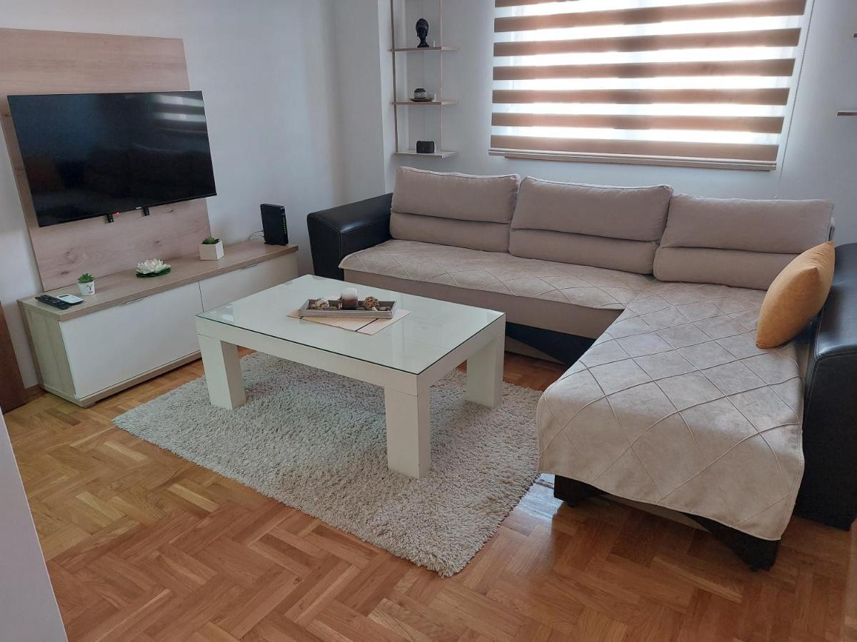 Apartment Gelic Family Kumanovo Exteriör bild